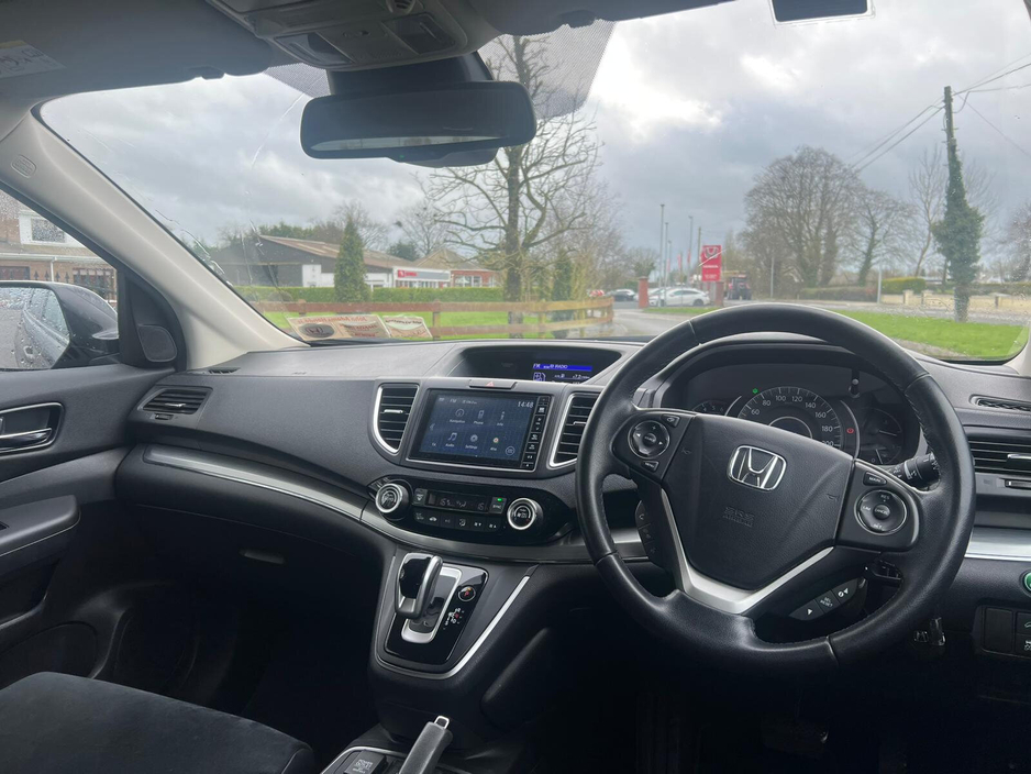 2016 Honda CR-V - image 11