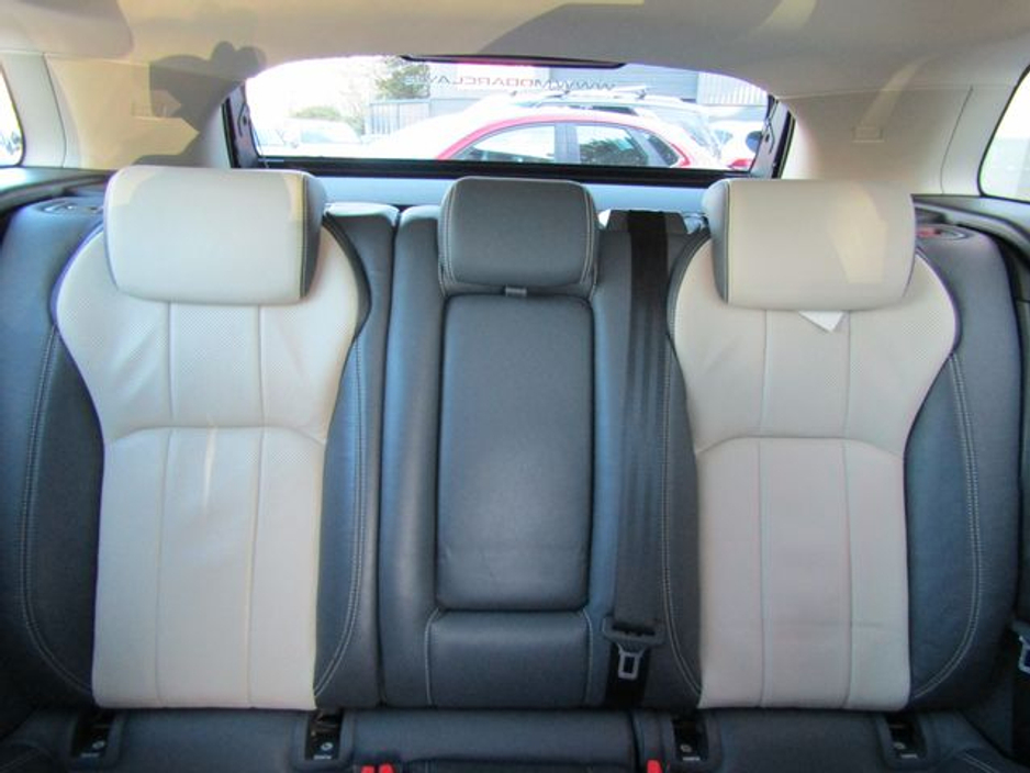 2017 Land Rover Range Rover Evoque - image 19