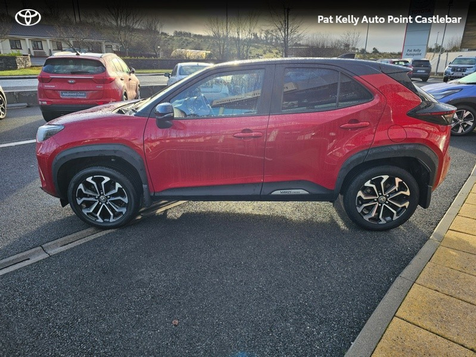 2023 Toyota Yaris Cross YARIS CROSS LUNA SPORT €30,950