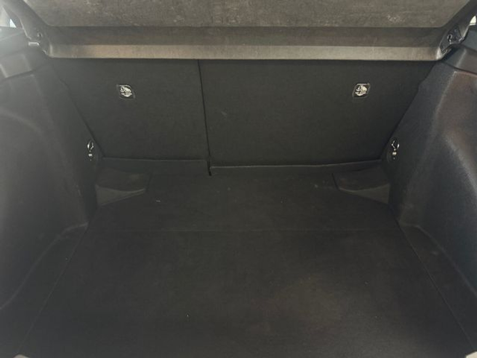 2023 Toyota Corolla - image 18