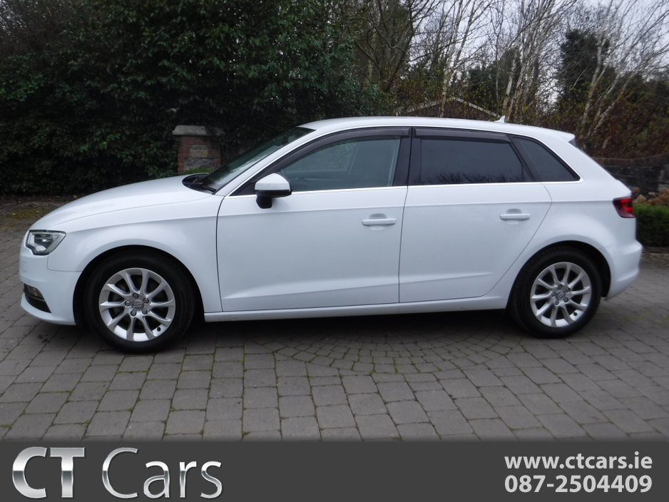 2016 Audi A3 - image 5