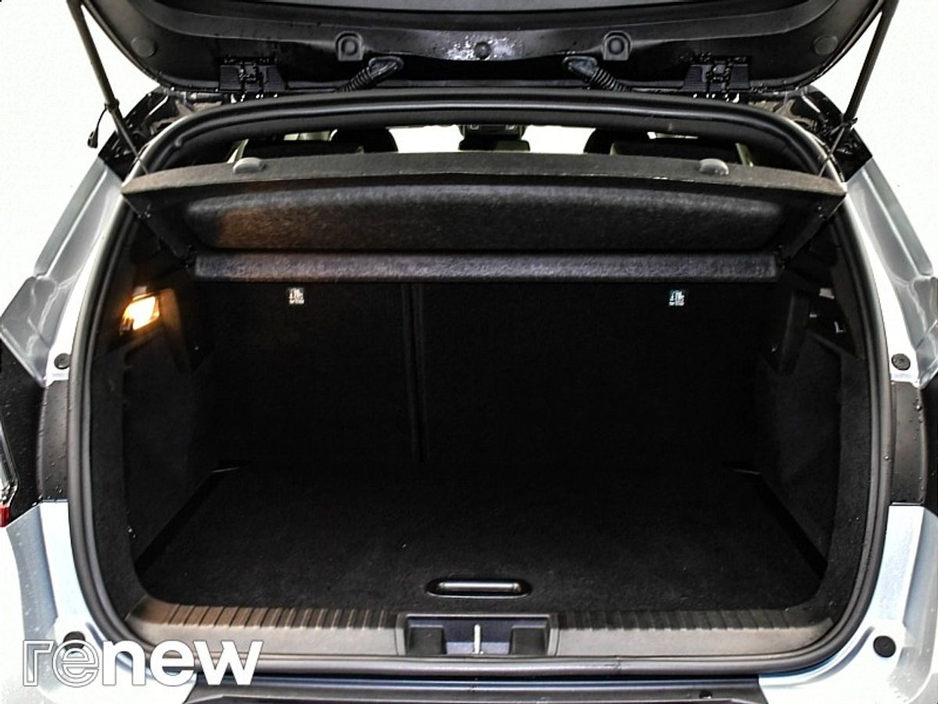 2022 Renault Captur - image 12