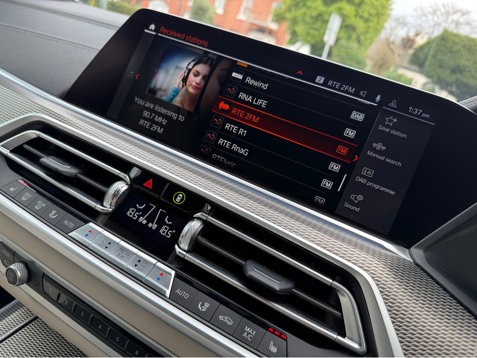 2022 BMW X5 - image 22