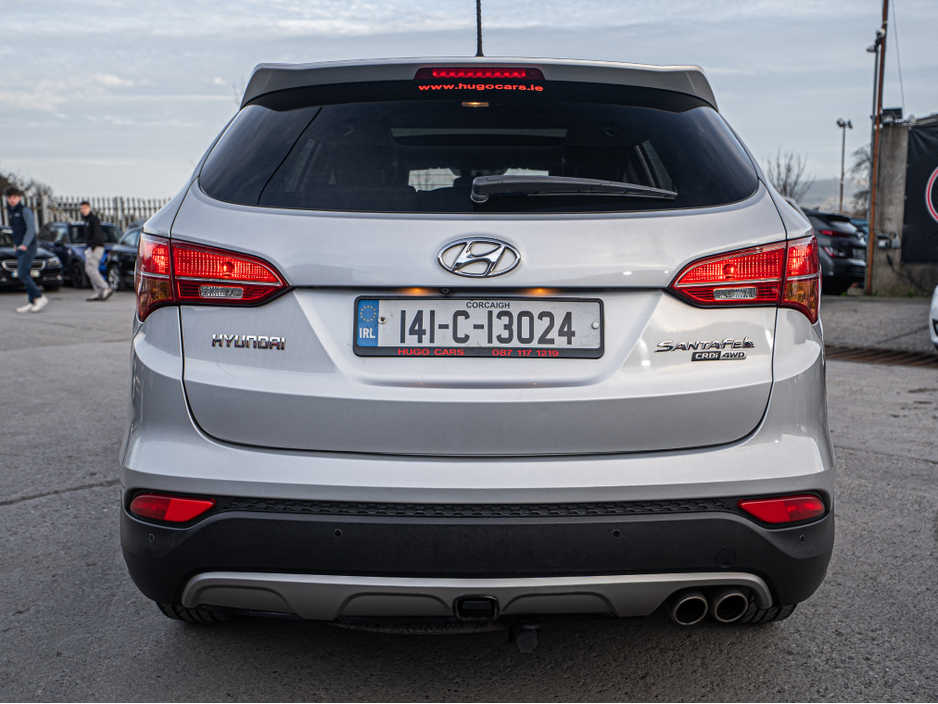 2014 Hyundai Santa Fe - image 14