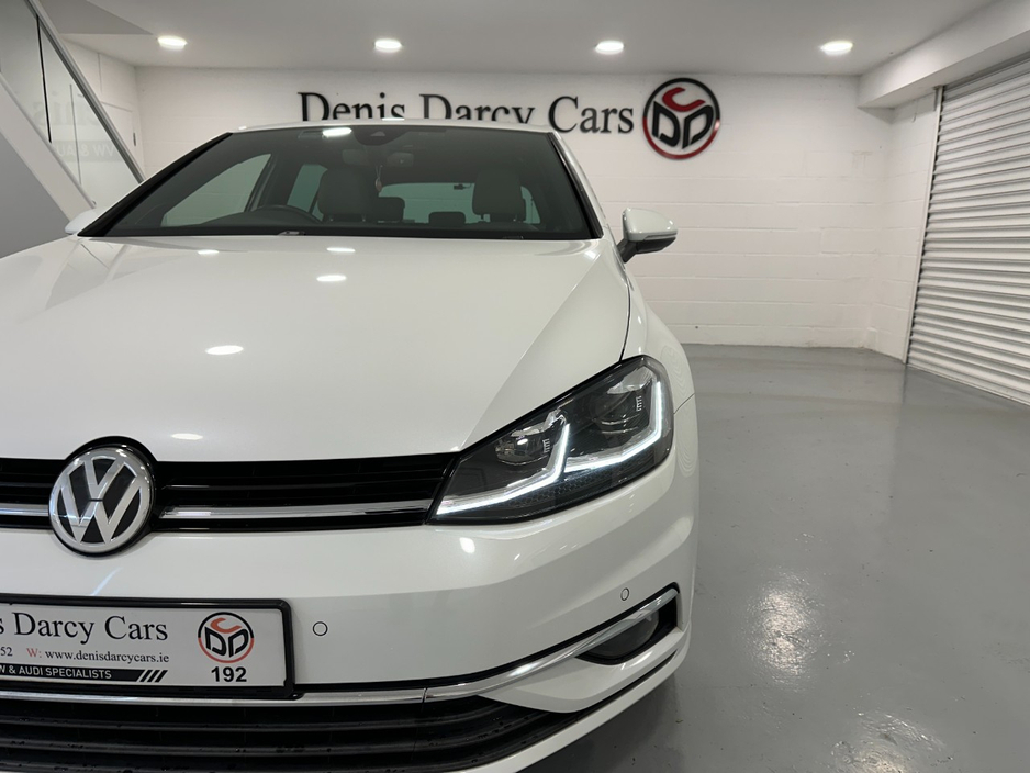 2019 Volkswagen Golf - image 6