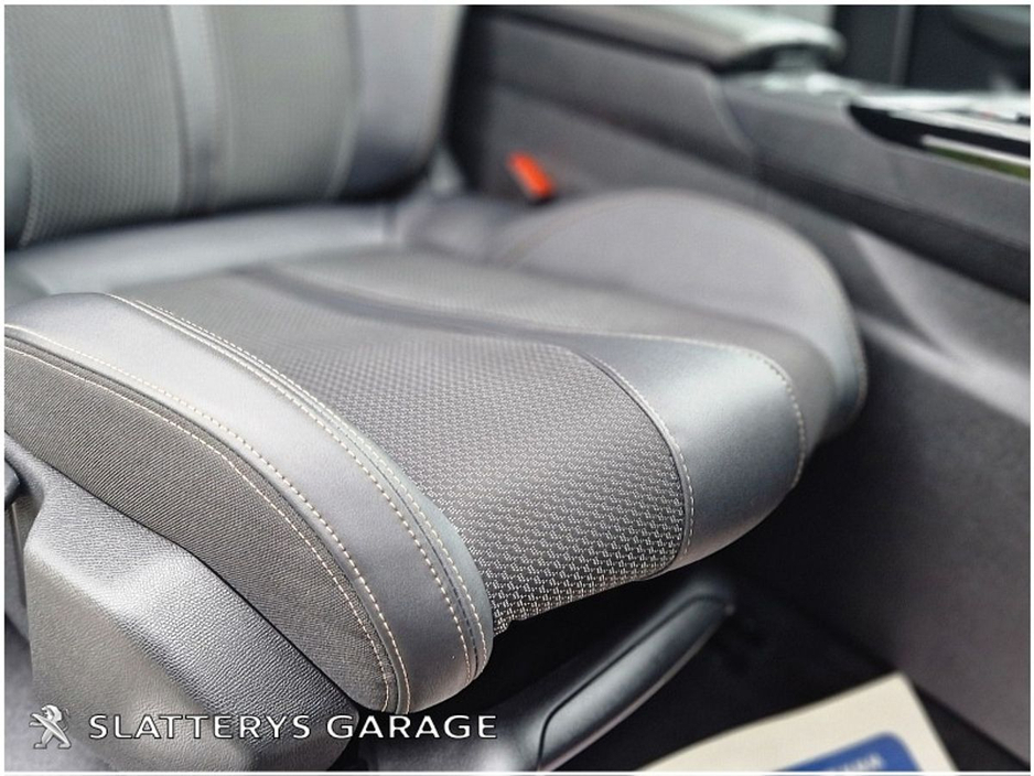 2024 Peugeot 3008 1.5 BlueHDi 130bhp Auto 6.4 GT €35,995