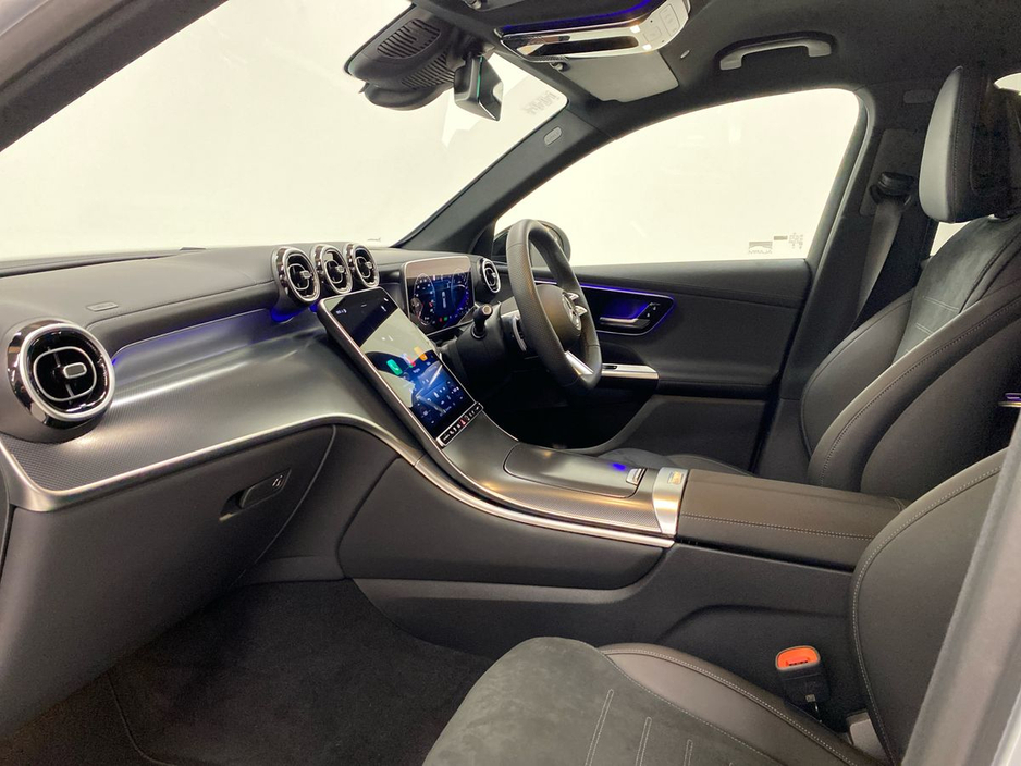 2025 Mercedes-Benz GLC Class GLC 300 Urban Edition E 4MATIC €77,950