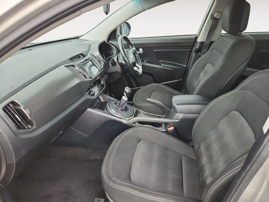 2014 Kia Sportage - image 13