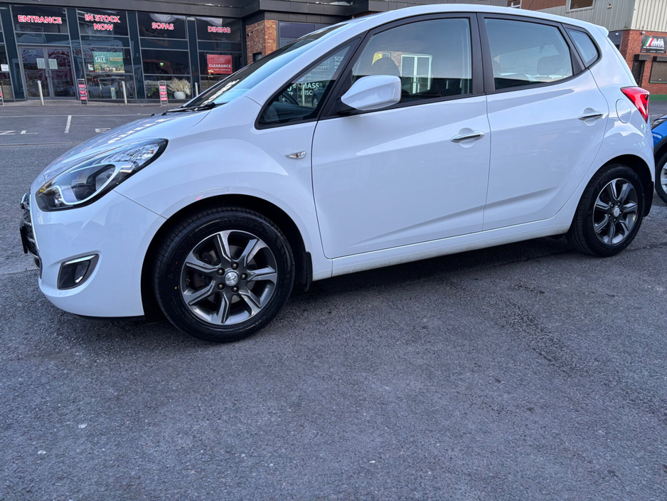 2020 Hyundai ix20 - image 6