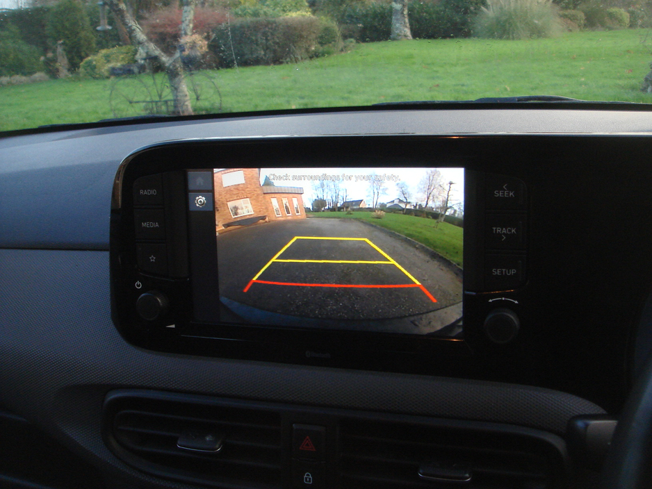 2023 Hyundai i10 - image 10