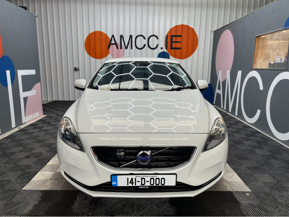2014 Volvo V40 €10950 2014 VOLVO V40 T4 SE 1.6 AUTOMATIC / REVERSE CAMERA / CRUISE CONTROL / ELECTRIC MEMORY & HEATED SEATS €10,950