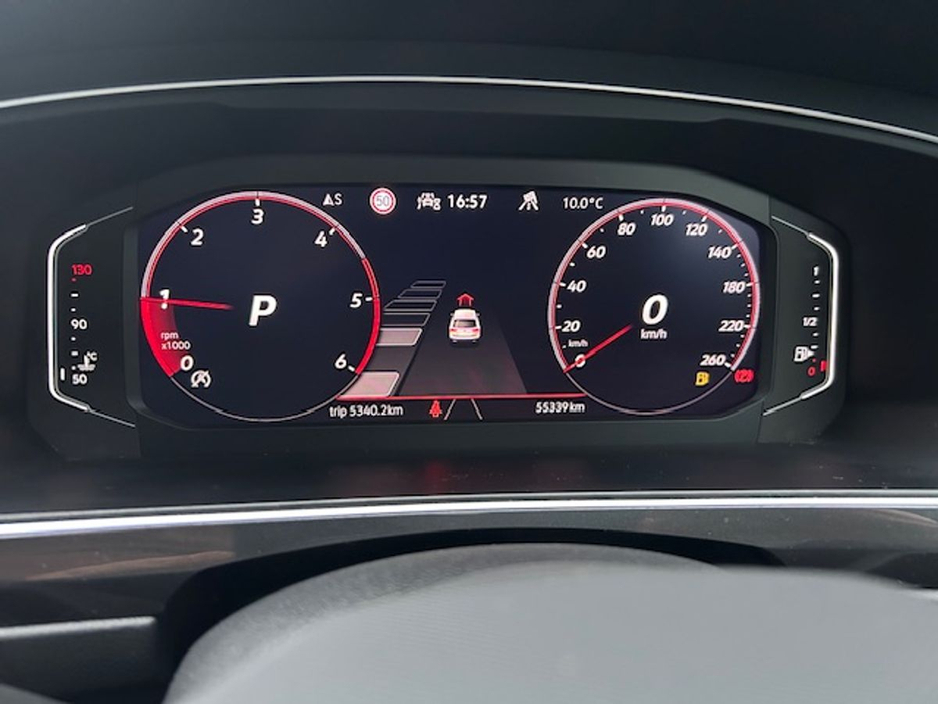 2023 Volkswagen Tiguan - image 21