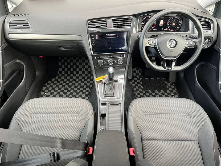 2020 Volkswagen Golf 2.0 TDI * HIGH SPEC * // DIGITAL CLUSTER // APPLE CARPLAY/ANDROID AUTO // DIAMOND CUT ALLOYS €21,900