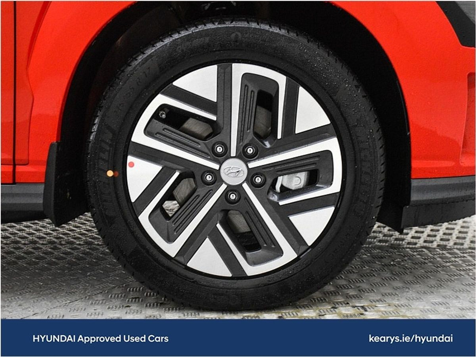 2023 Hyundai Kona EV Premium 64 kWh