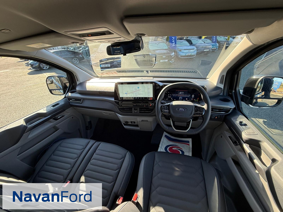 2026 Ford Tourneo Custom - image 10