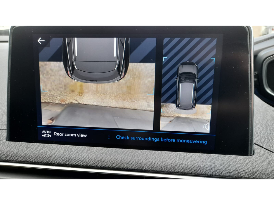 2023 Peugeot 3008 - image 8