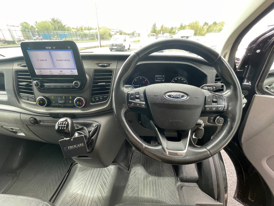 2023 Ford Transit Custom - image 14