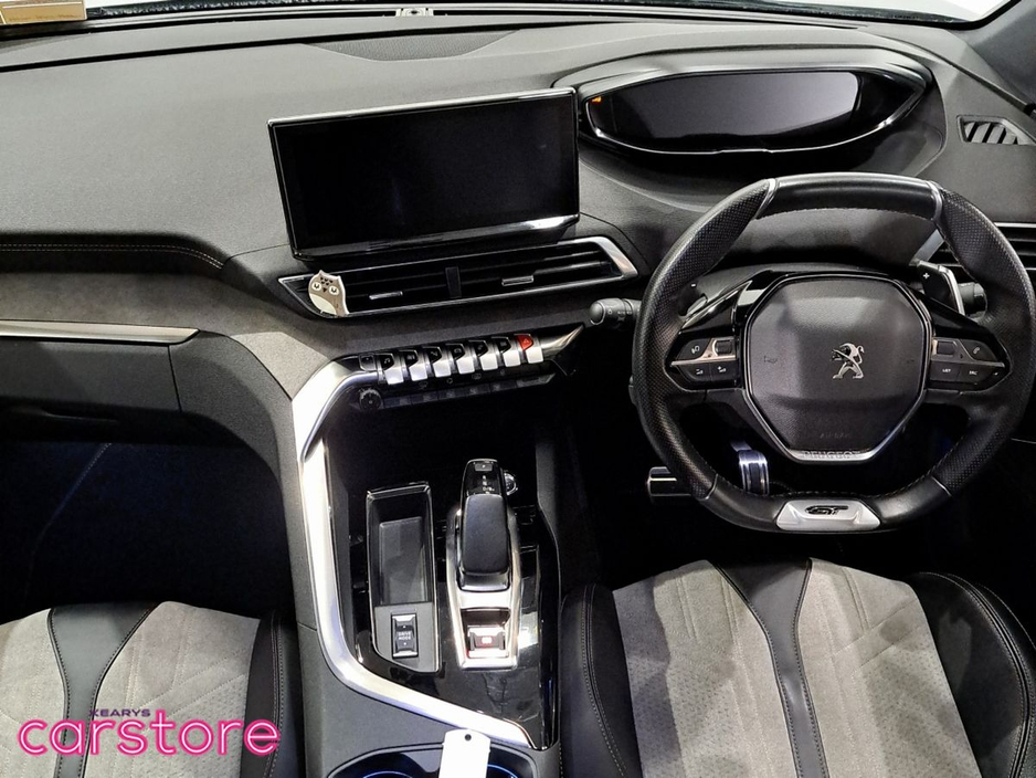 2021 Peugeot 3008 - image 11