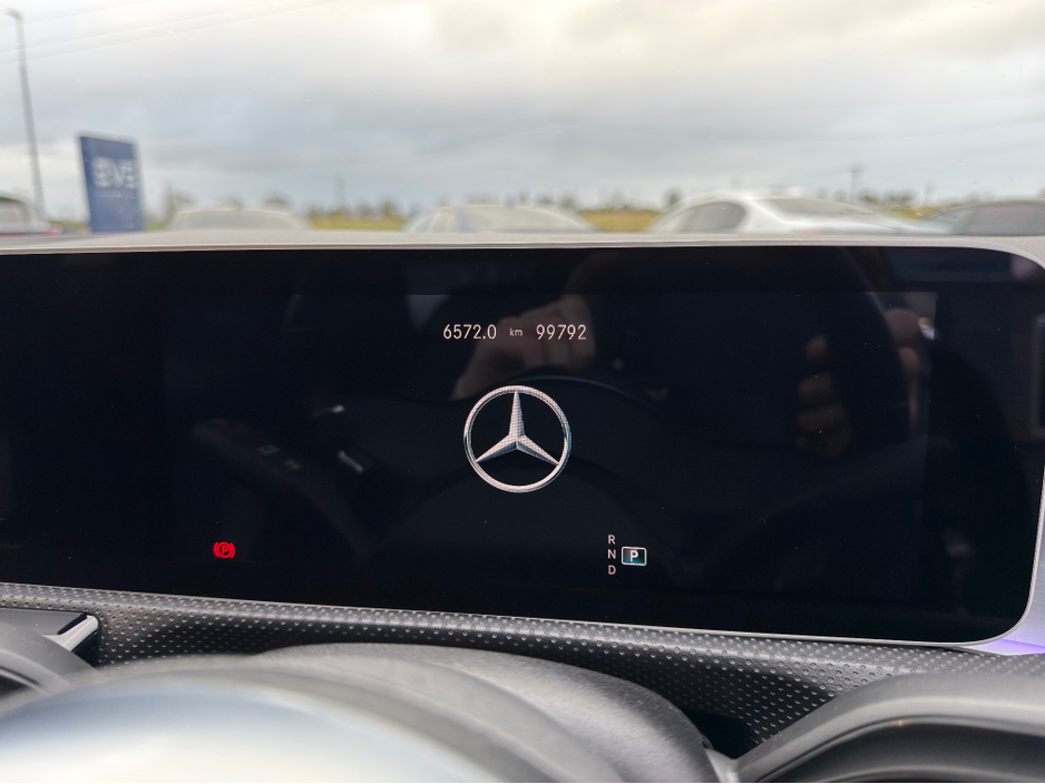 2019 Mercedes-Benz A Class A200d - AMG Premium + Low mileage €24,890