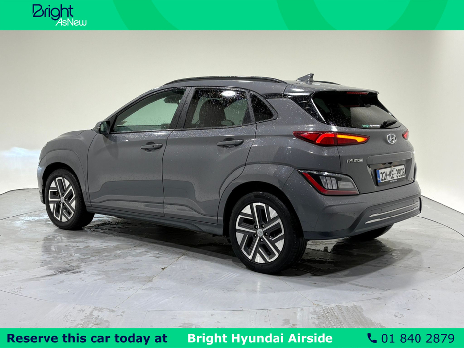 2022 Hyundai Kona - image 5