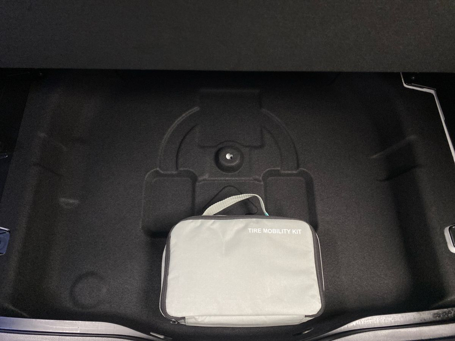 2024 Hyundai Kona - image 25