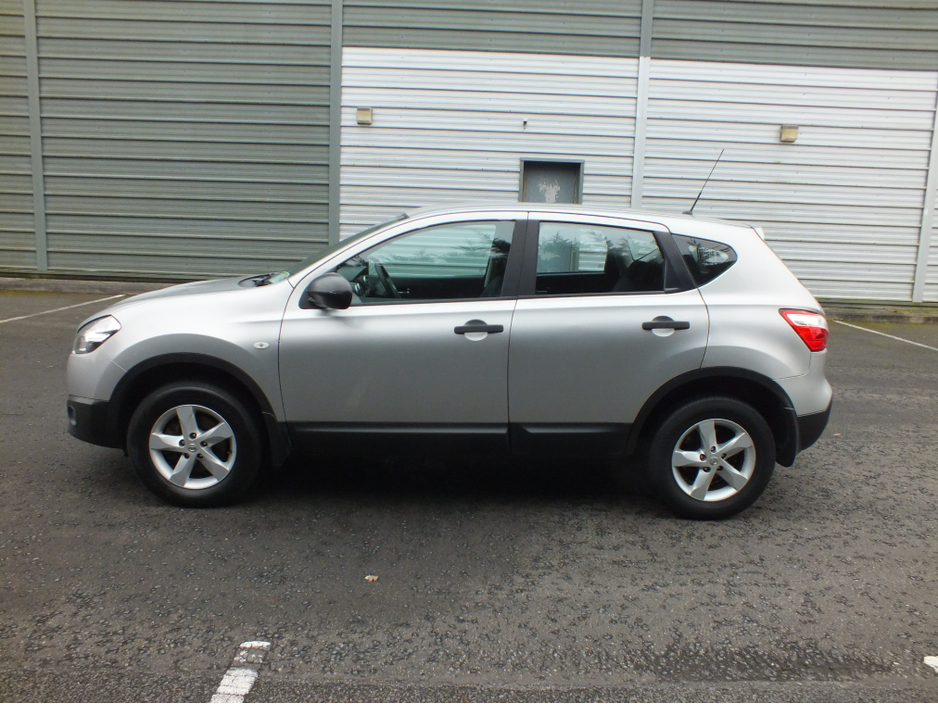 2011 Nissan Qashqai 1.5 XE 5DR €4,100