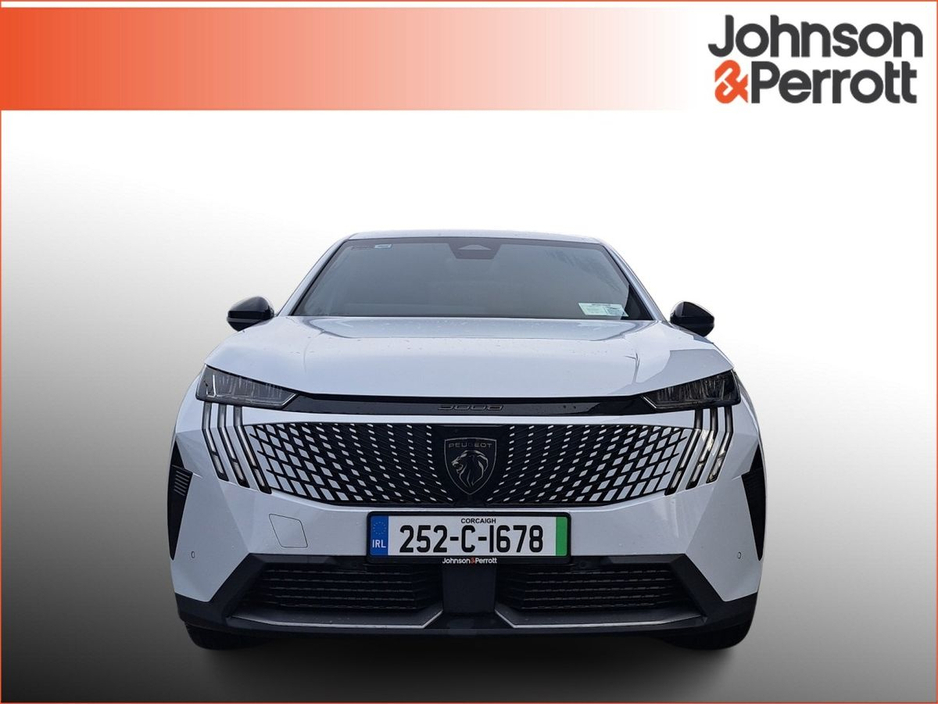 2025 Peugeot 3008 BEV 73kWH 210BHP Allure. €45,900