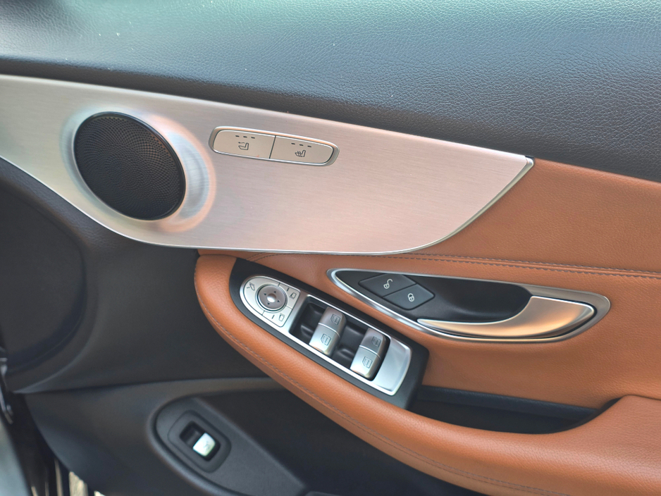 2017 Mercedes-Benz C Class - image 9