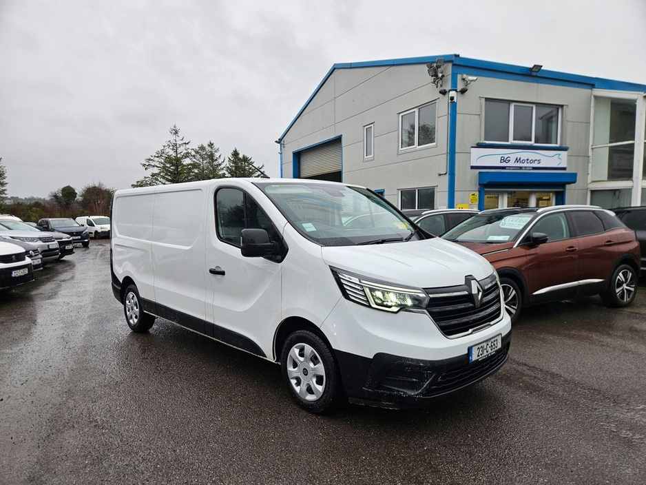 2023 Renault Trafic LL30 Blue DCI 130 Business PAN €24,990