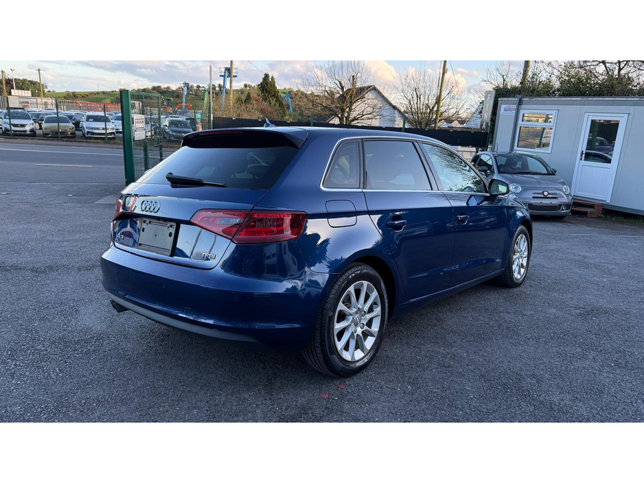 2015 Audi A3 - image 5