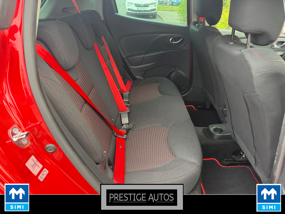 2014 Renault Clio - image 11