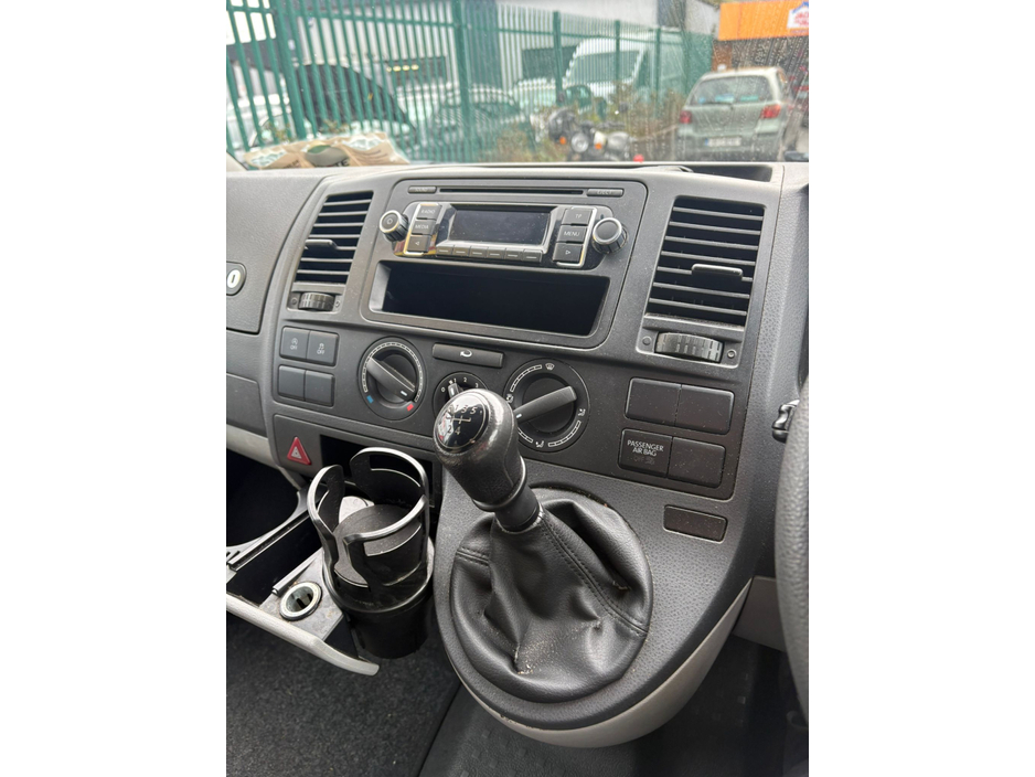 2014 Volkswagen Transporter T32 ST-LN TDI 5DR €29,950