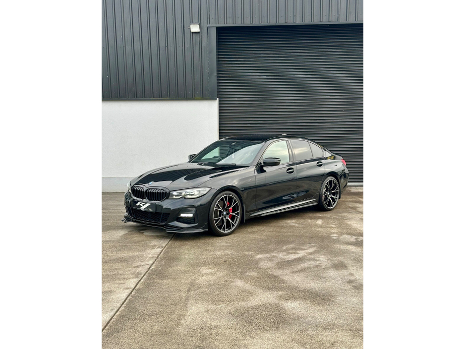 2021 BMW 3 Series  €35,995