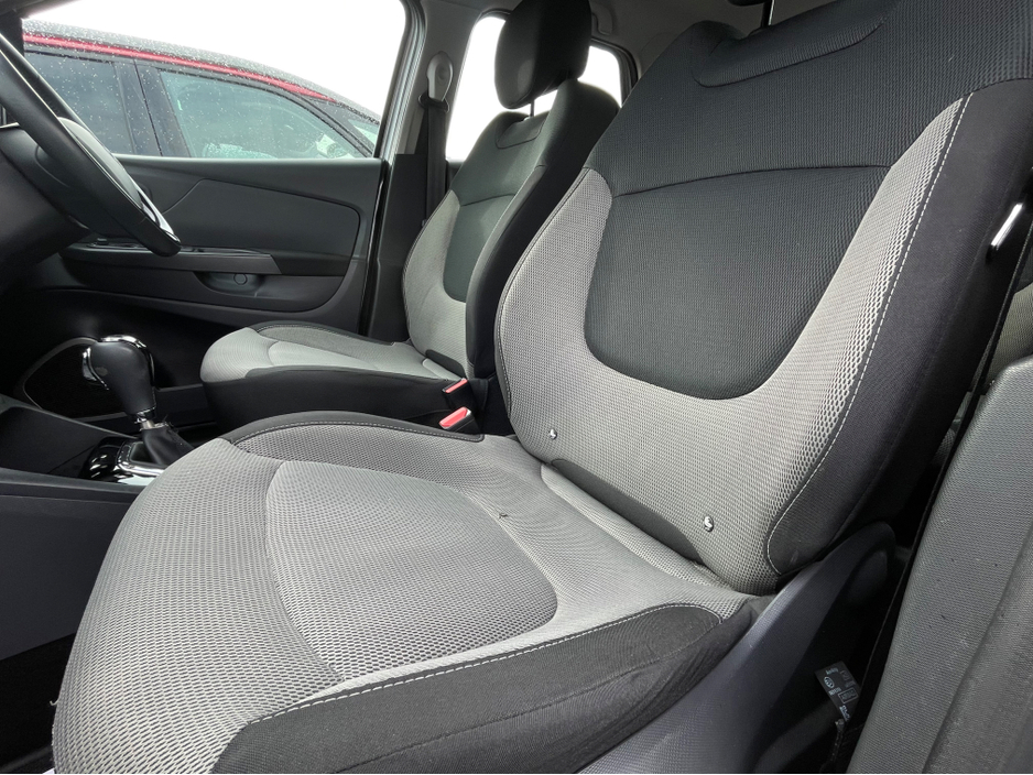 2015 Renault Captur - image 20
