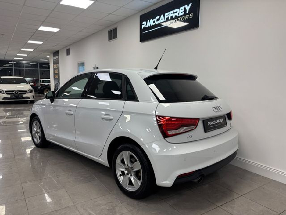 2016 Audi A1 1.0TFSI 95HP SE €11,850