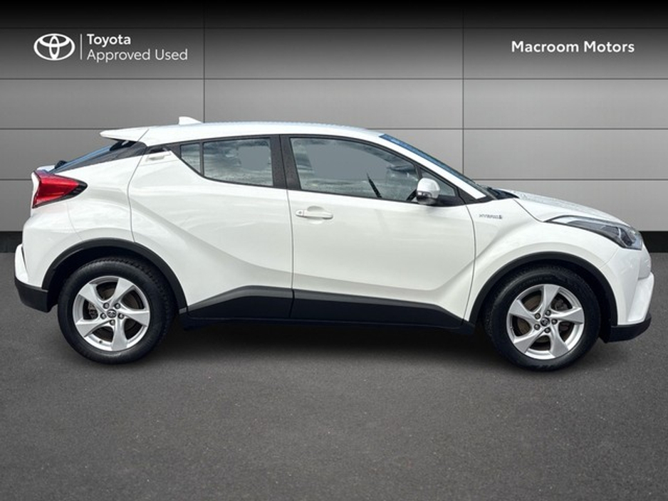 2018 Toyota C-HR - image 3