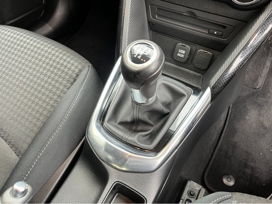 2018 Mazda Mazda2 - image 16