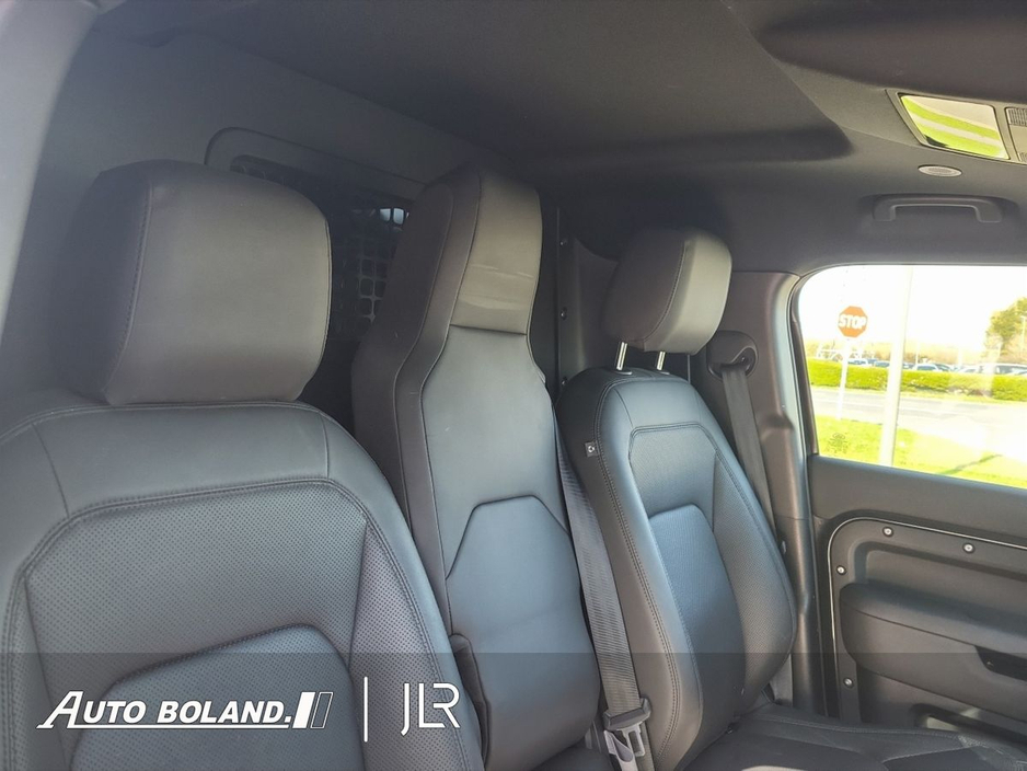 2025 Land Rover Defender - image 3
