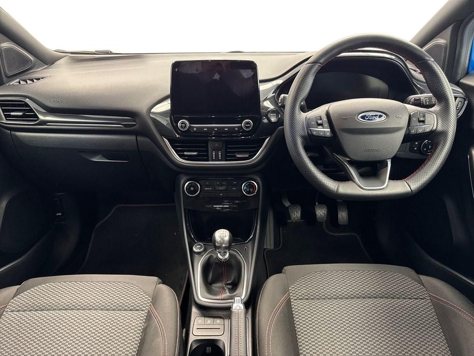 2022 Ford Puma - image 8