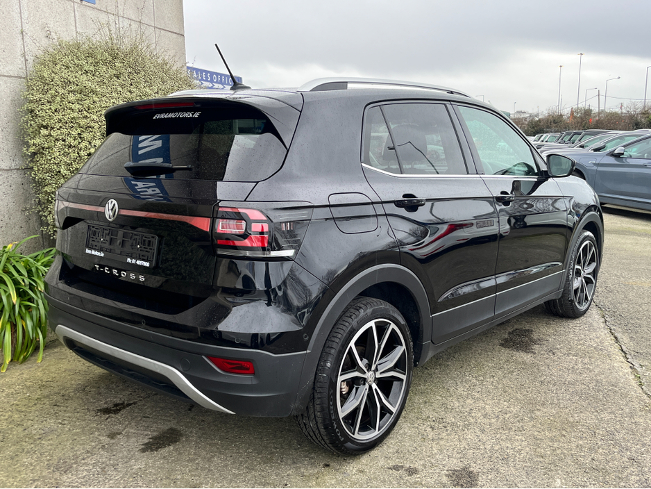 2020 Volkswagen T-Cross 1ST EDITION AUTOMATIC 1.0 PETROL //KEYLESS ENTRY//HALF LEATHER SEATS//REVERSE CAMERA// €21,950