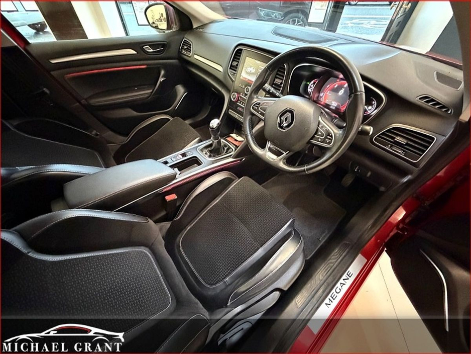 2017 Renault Megane 1.5 DCI 110 DYNAMIQUE NAV ONLY 77KM / 1 OWNER / IRISH CAR €14,450