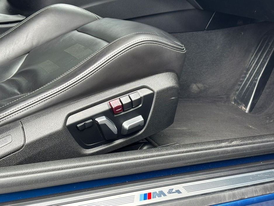 2020 BMW M4 - image 16