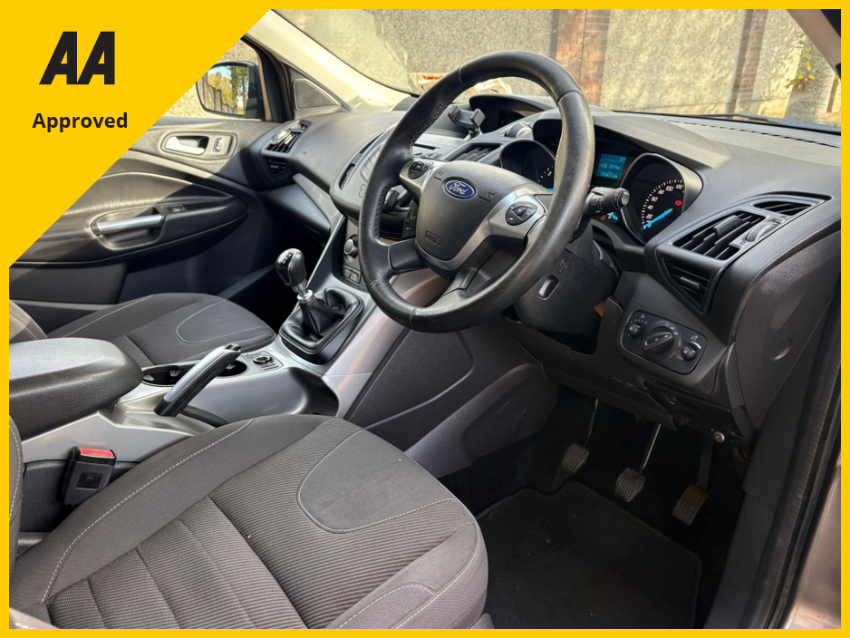 2016 Ford Kuga - image 10