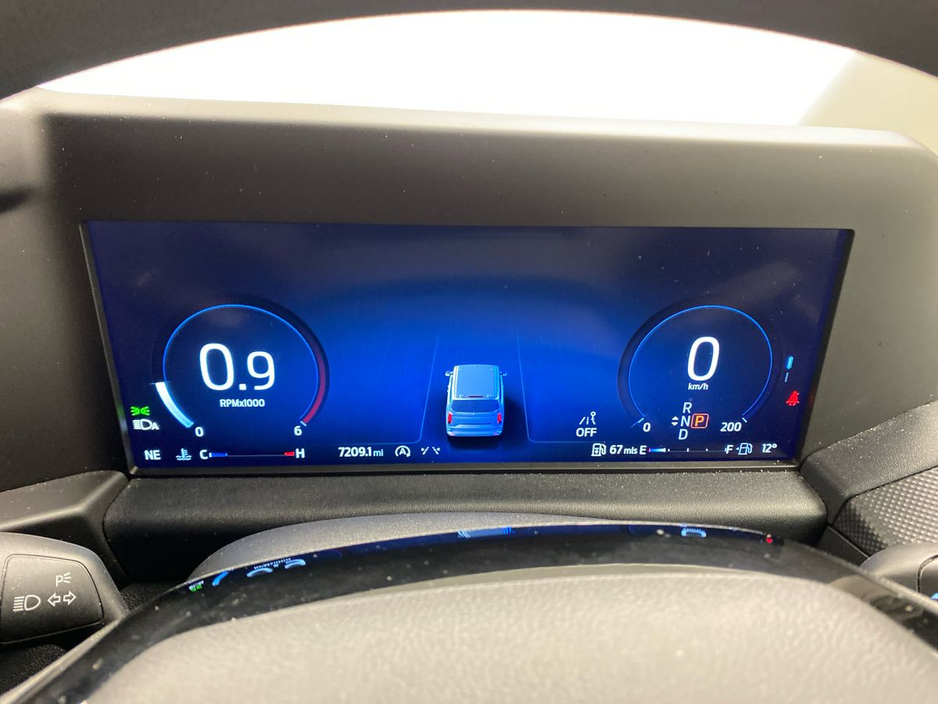 2025 Ford Transit Custom - image 17