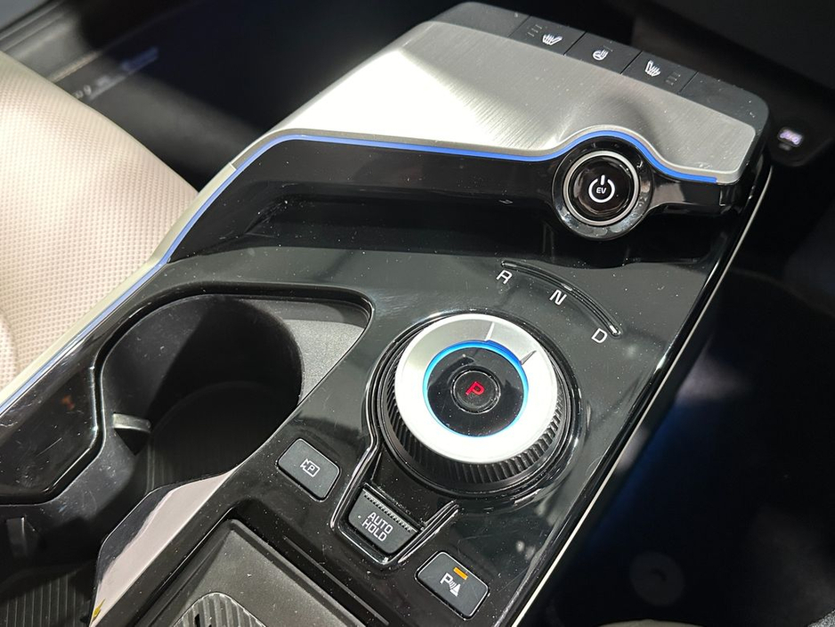 2022 Kia EV6 Earth 77.4 KW/H Battery 500 KMS Range €25,800