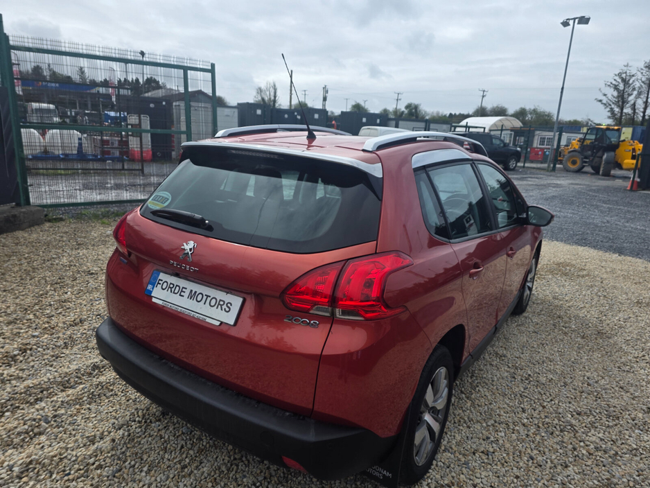 2016 Peugeot 2008 - image 4