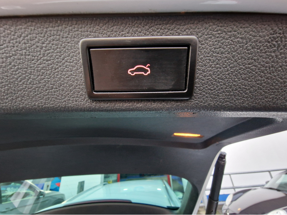 2017 Skoda Superb EXECUTIVE 2.0 TDI DSG-LOW MILEAGE €18,350