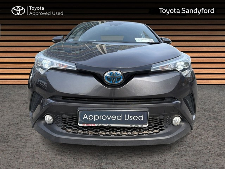 2019 Toyota C-HR - image 5