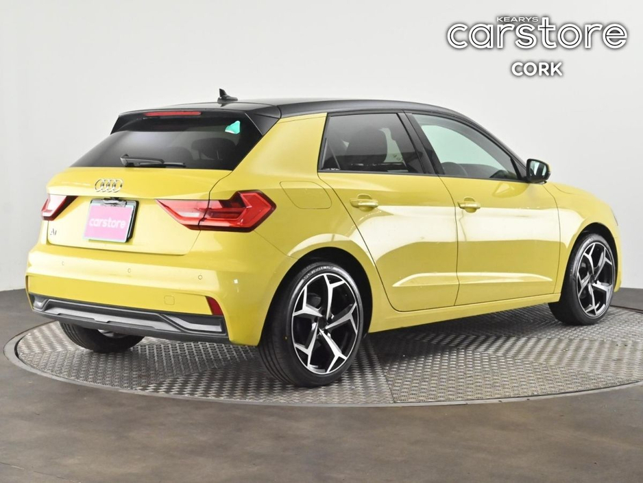 2021 Audi A1 - image 5