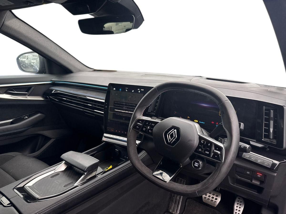 2024 Renault Austral E-TECH Hybrid 200 techno esprit Alpine €39,950